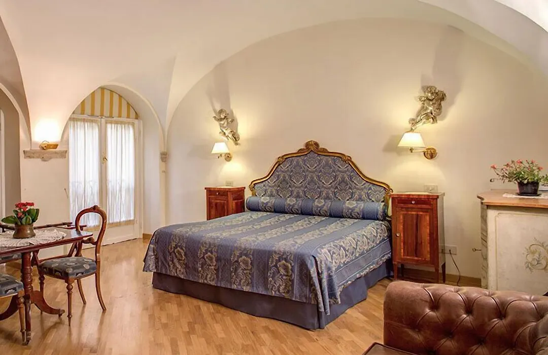 Navona Garden Suites-1