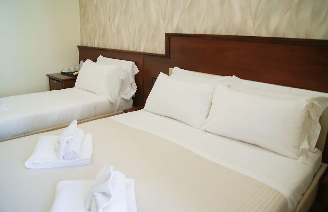 Glam Luxury Rome-1