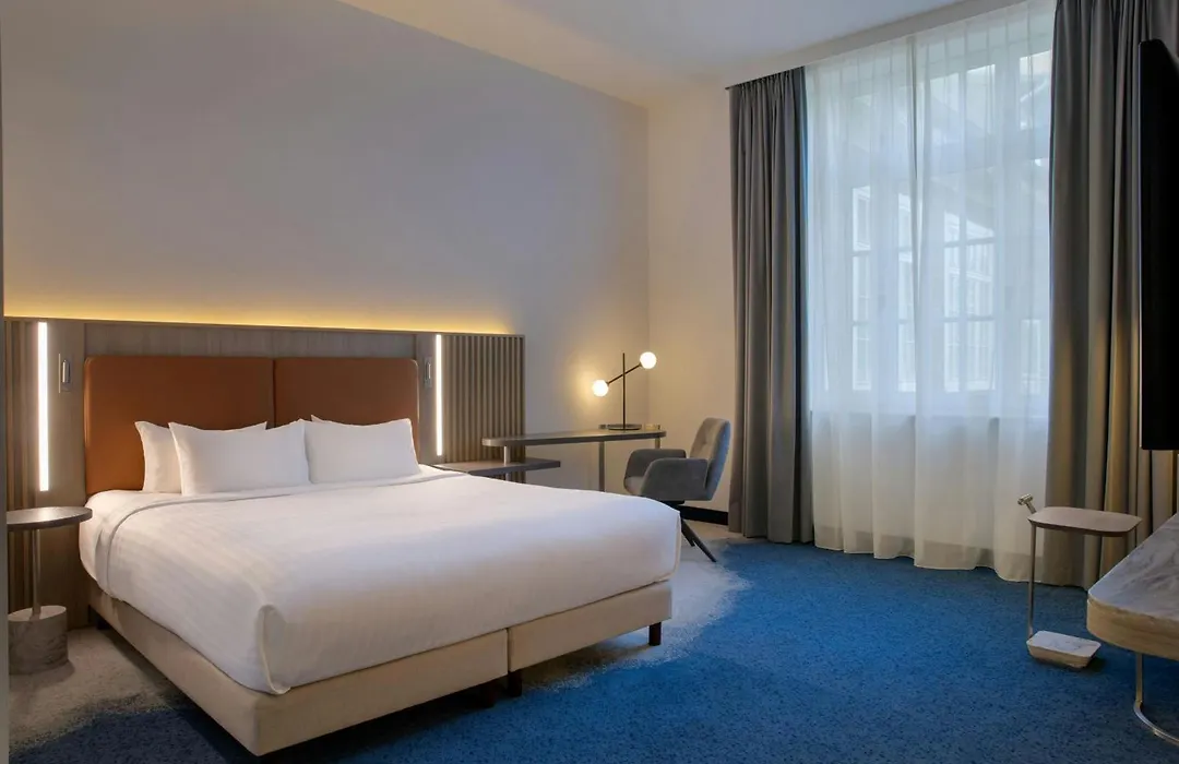 Courtyard By Marriott Bremen-1