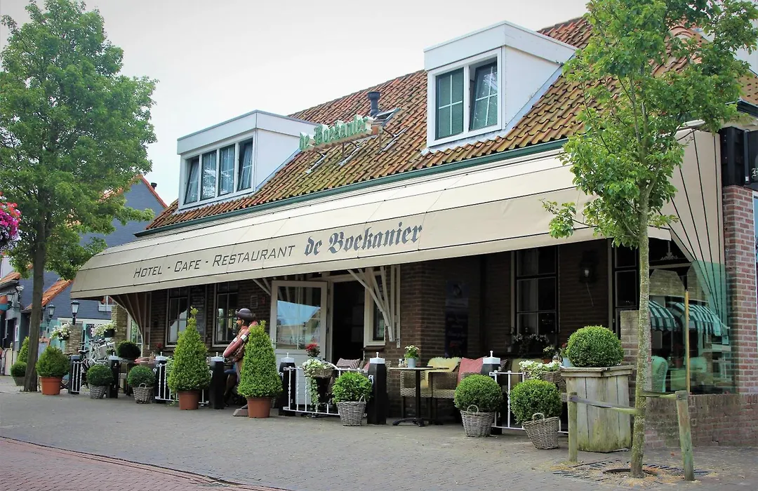 Hotel Restaurant De Boekanier-1