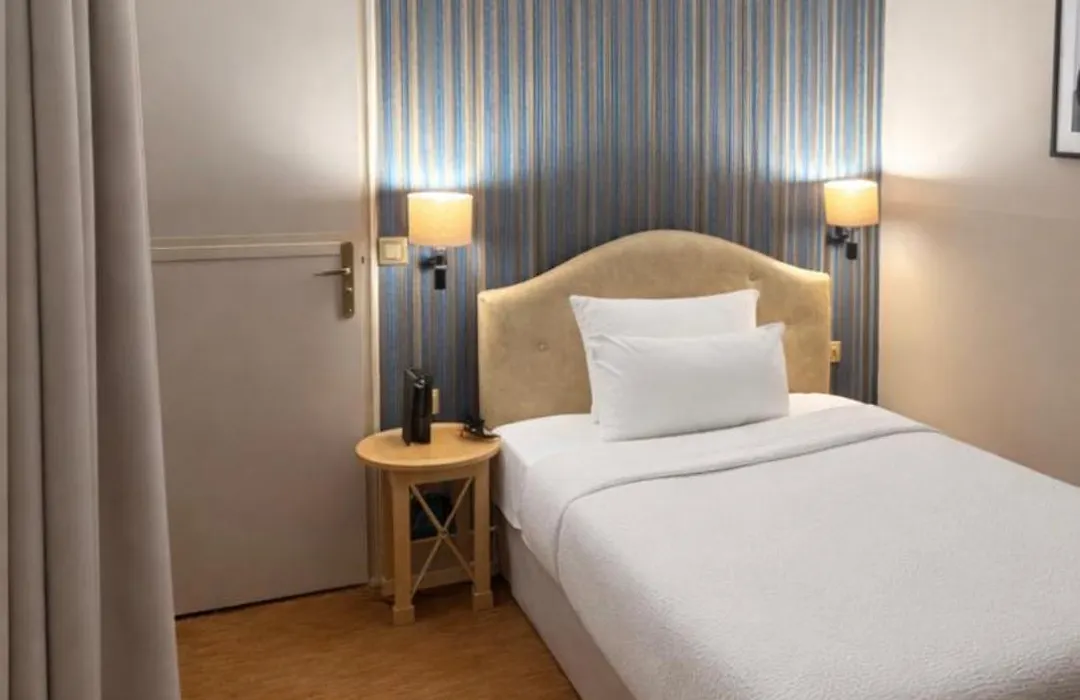 Hotel Central Saint Germain-1