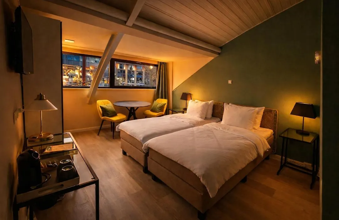 Floats By H2Otel Rotterdam-1
