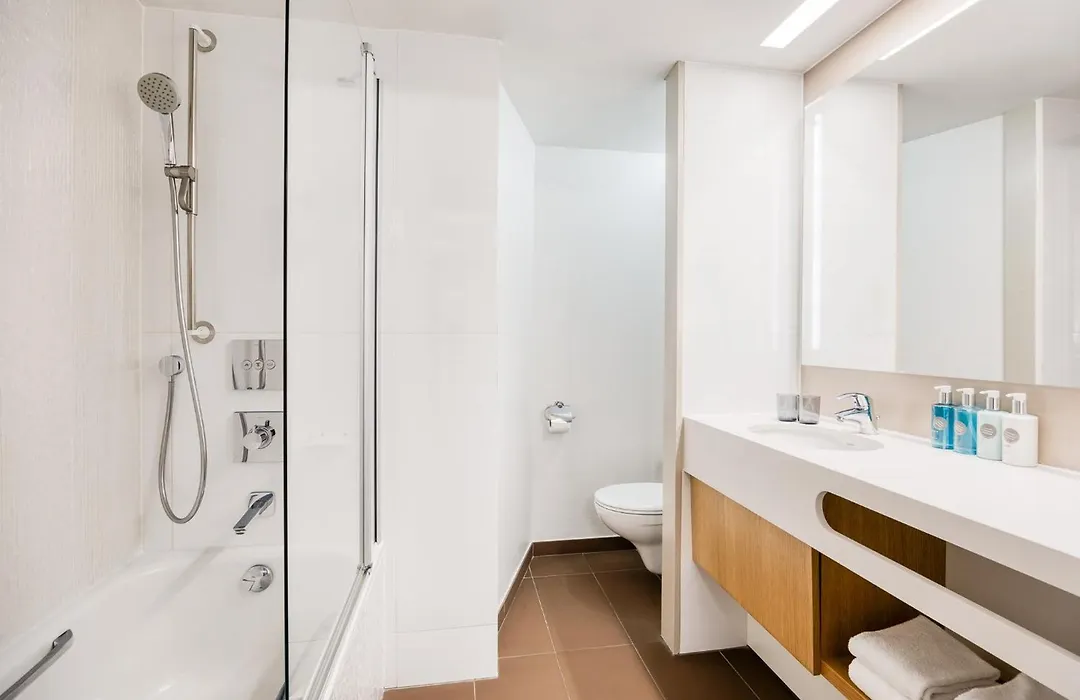 Crowne Plaza Hotel Brugge By Ihg-1