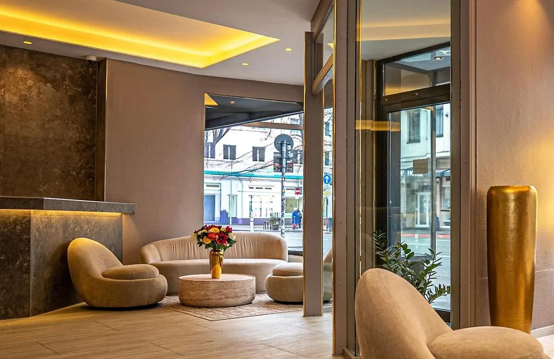 Adrett Hotel Koenigsallee-1