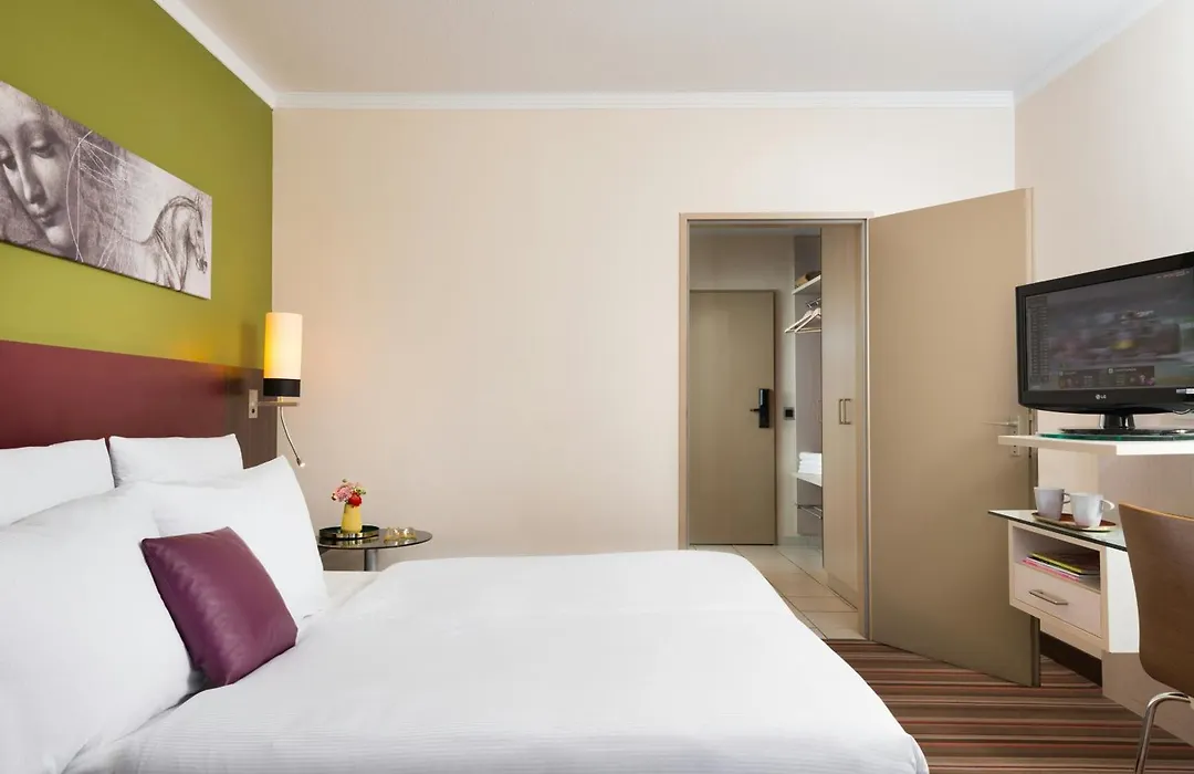 Leonardo Hotel & Residenz Muenchen-1