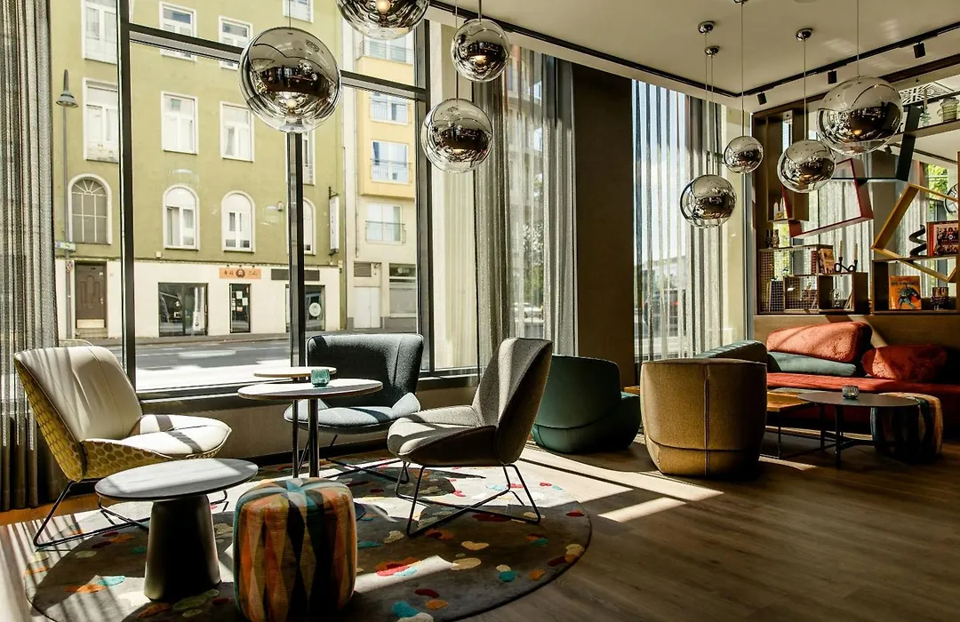 Motel One Koeln-Mediapark-1