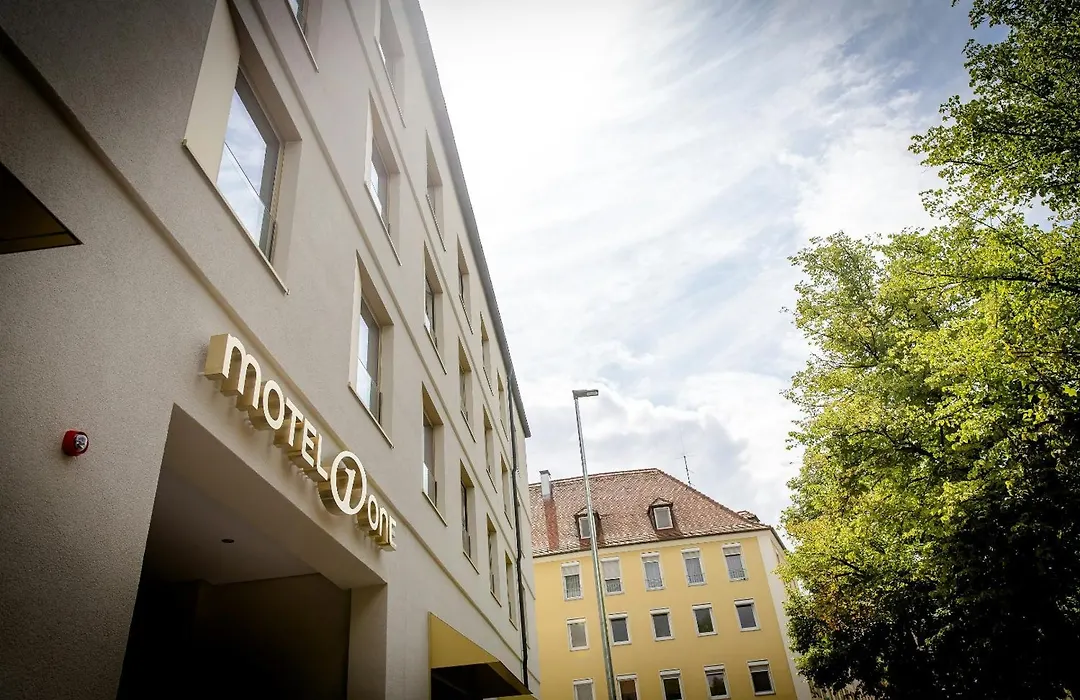Motel One Wuerzburg-1