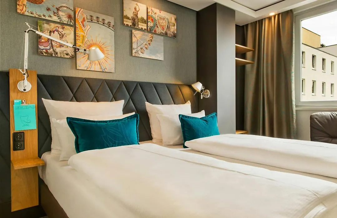 Motel One Muenchen-Westend-1
