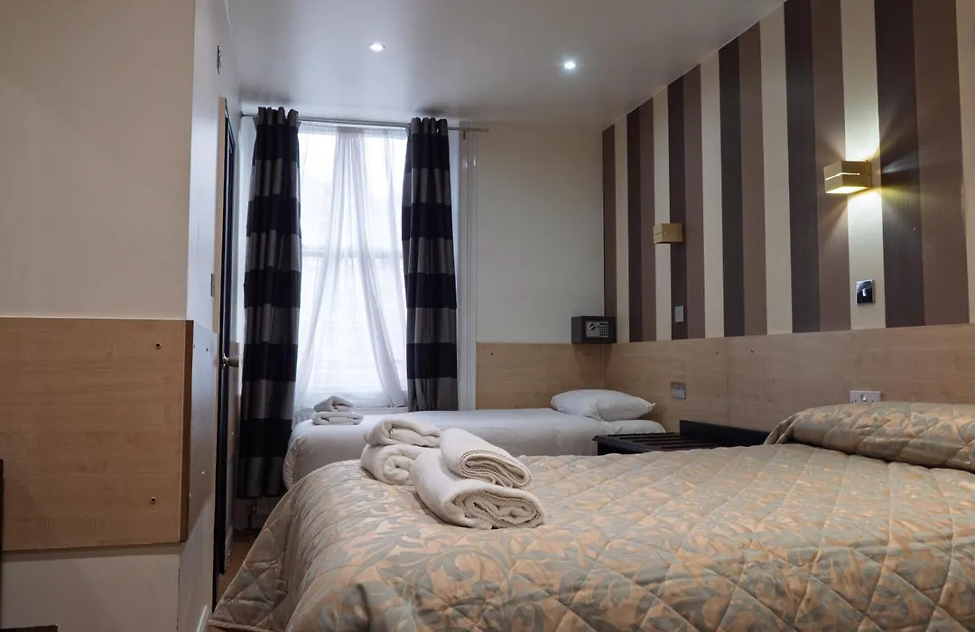 St George Hotel Paddington-1