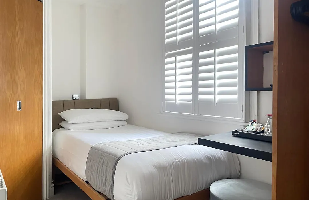 Hotel 63-1