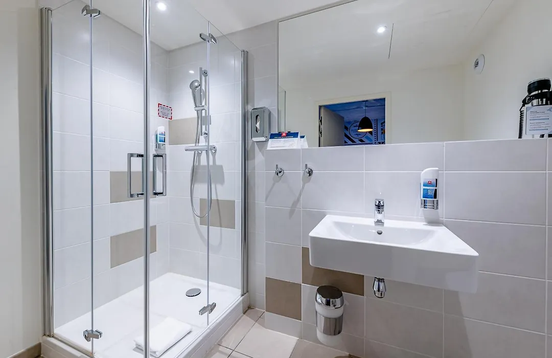 Meininger Hotel Bordeaux Gare Saint-Jean-1