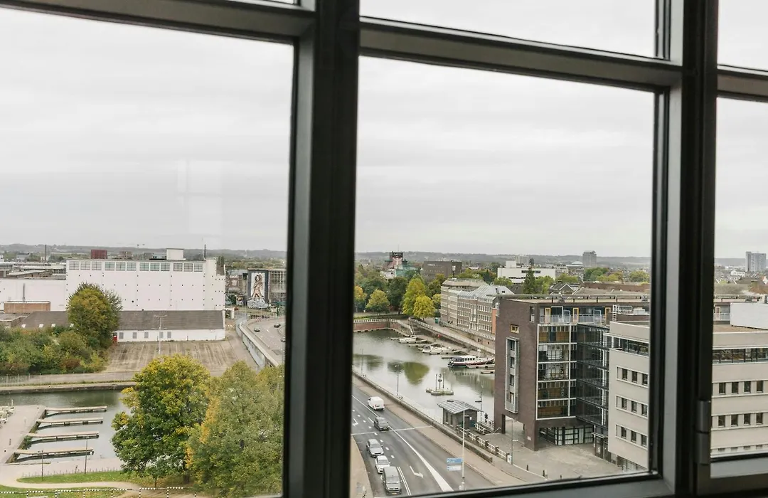 The Social Hub Maastricht Extended Stay-1