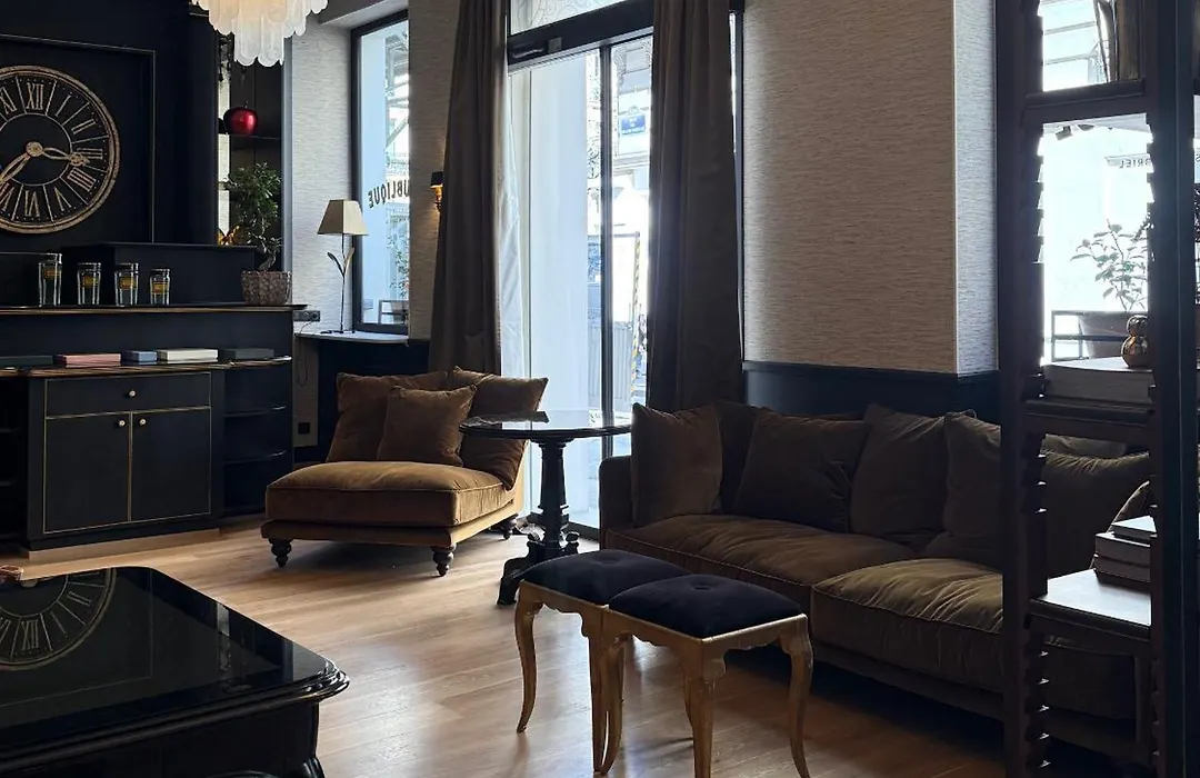 New Hotel Republique-1
