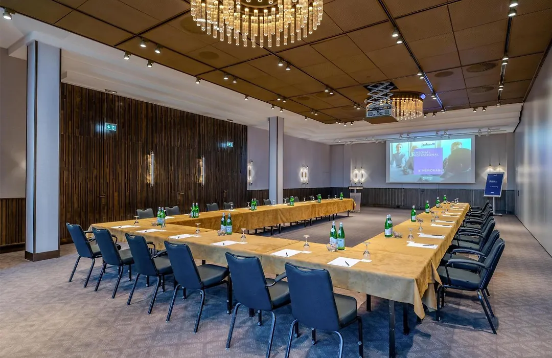 Radisson Blu Senator Hotel, Luebeck-1