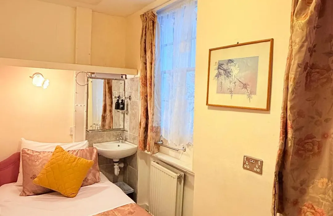 Albro House Hotel, London-1