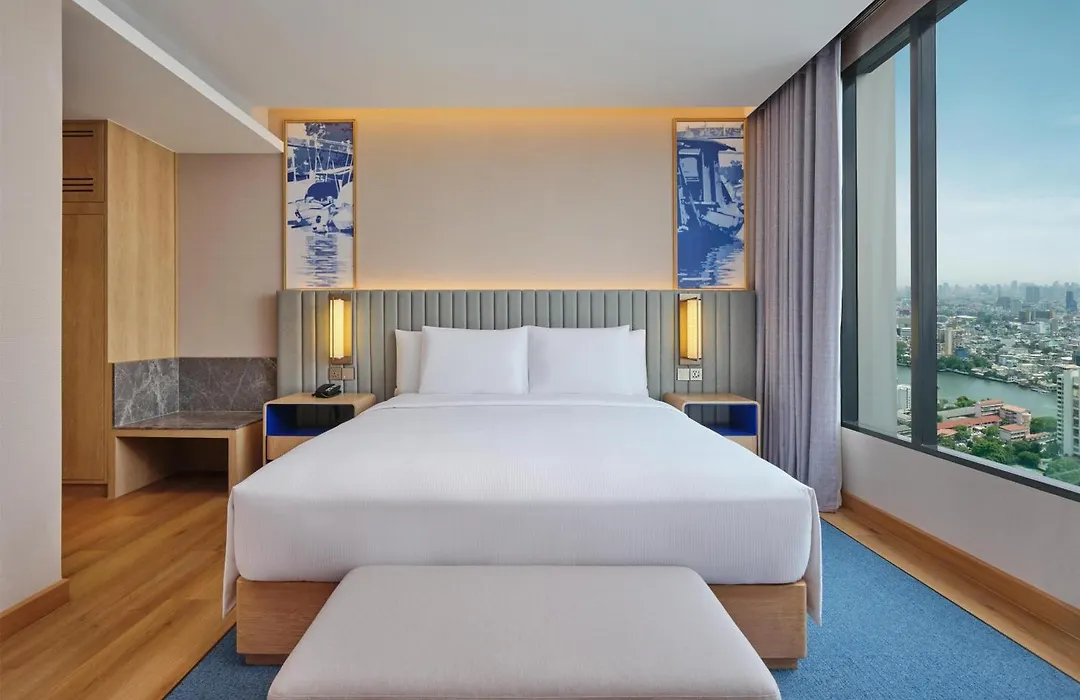 Hilton Garden Inn Bangkok Riverside-1