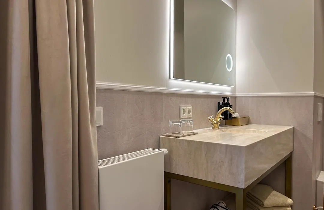 Hotel Kasteel Oost-1
