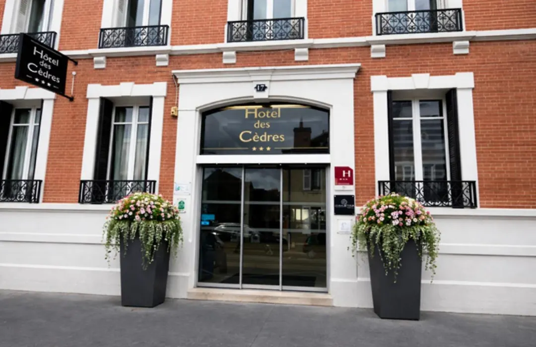 Urban Style Hotel Des Cedres-1