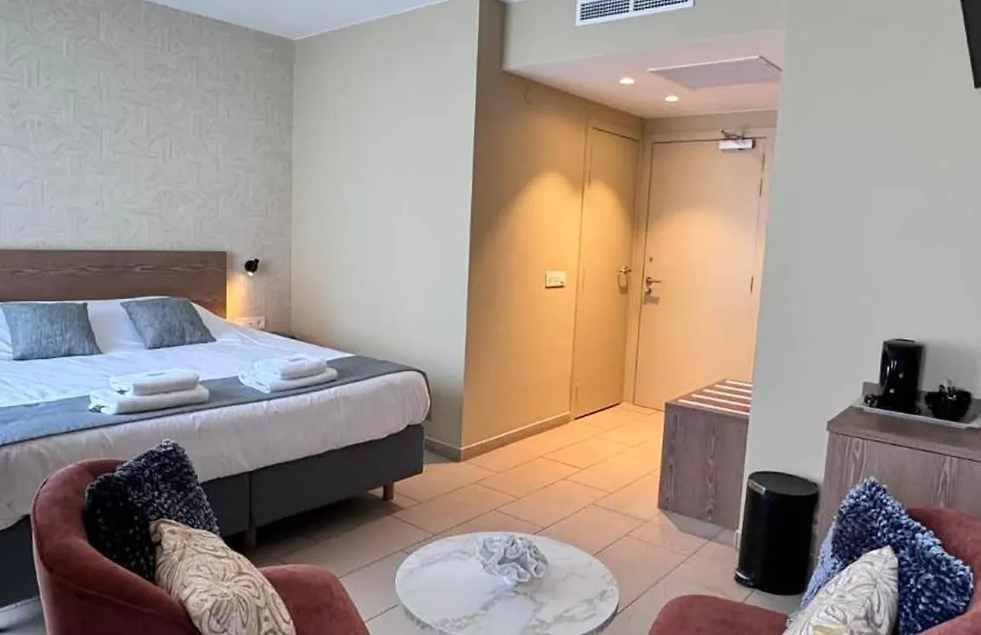 Hotel Jose-1