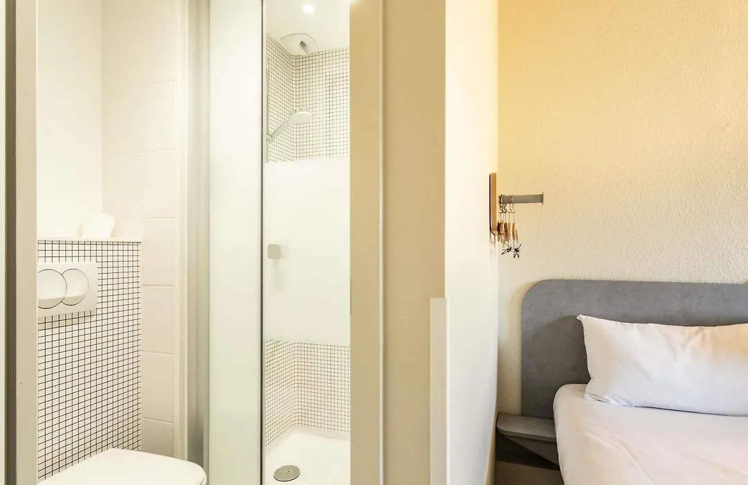 ibis budget Bourges-1