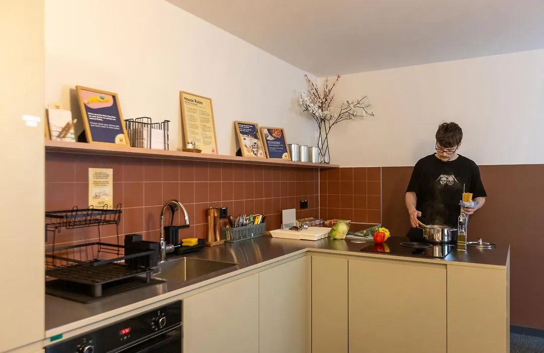 Meininger Hotel Berlin Mitte-1