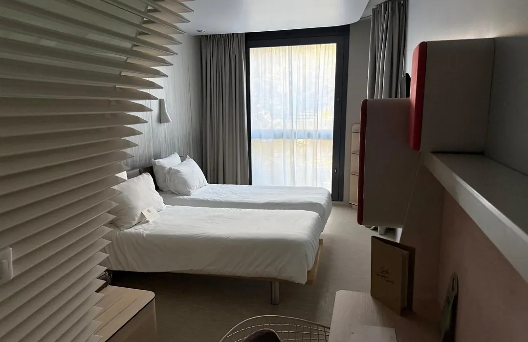 OKKO Hotels Paris Porte De Versailles-1