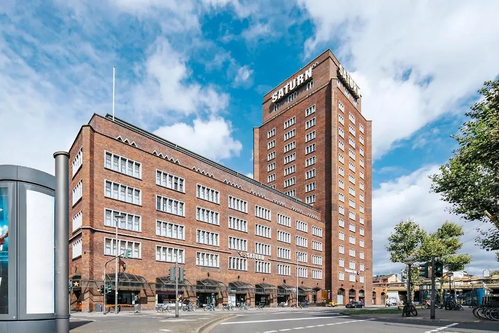 Premier Inn Koln City Mediapark-1