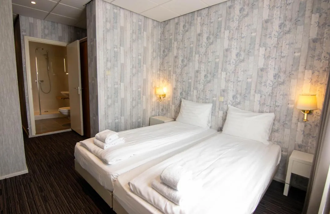 Grand Hotel Monopole-1