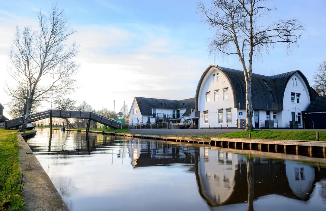 Hotel Giethoorn-1