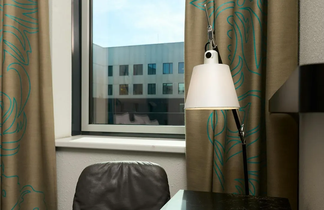 Motel One Wien-Westbahnhof-1