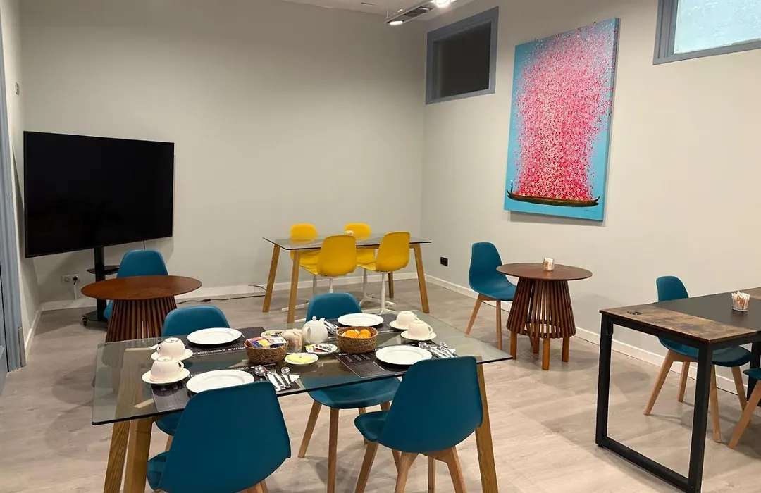 Hotel Ginebra-1