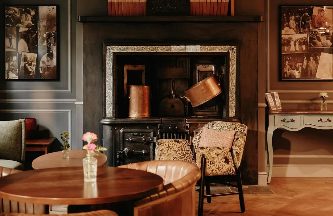 Morton Hotel-1
