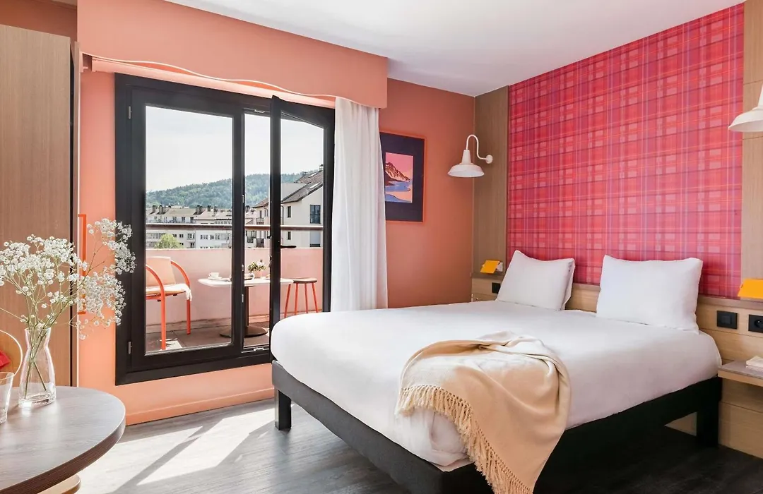 Ibis Styles Annecy Centre Gare-1