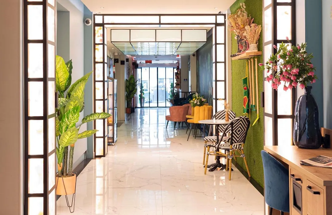 Ibis Styles Paris Batignolles-1