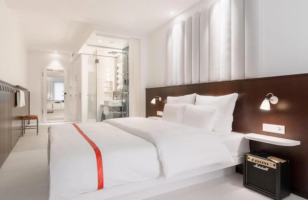Ruby Hanna Hotel Stuttgart By Ihg-1