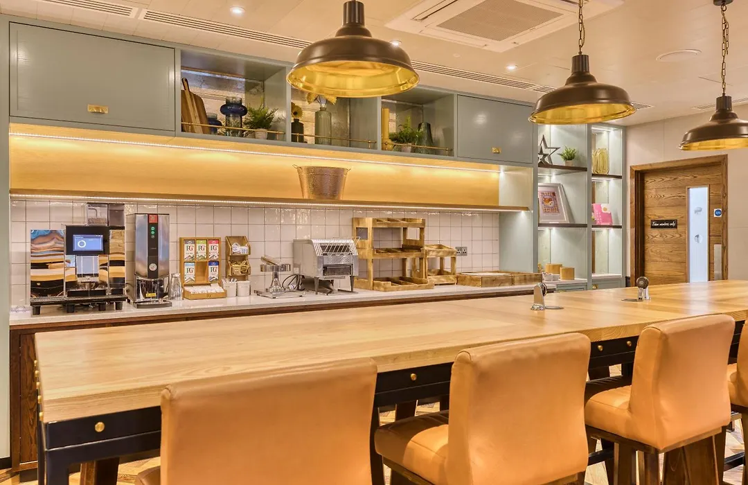 hub London Clerkenwell-1