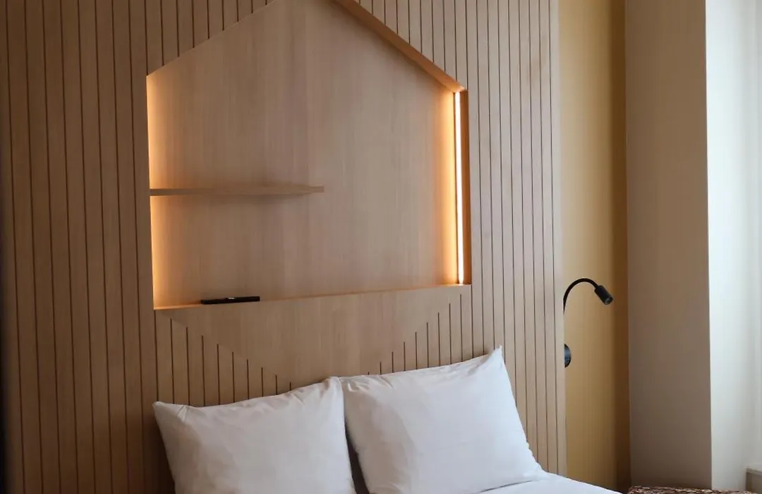 Best Western Lyon Saint-Antoine-1