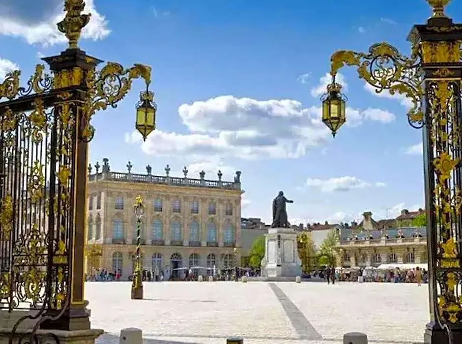 Les Portes D'Or-1