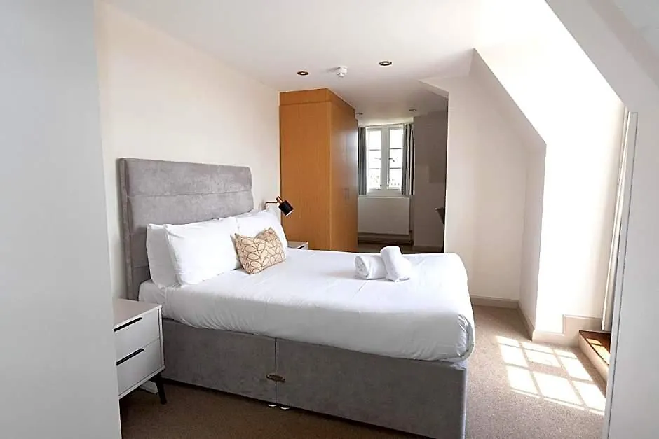 Goodenough College - University Residence-1