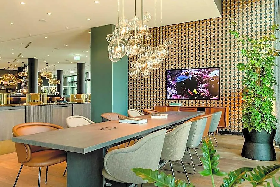 Motel One Koeln-Messe-1