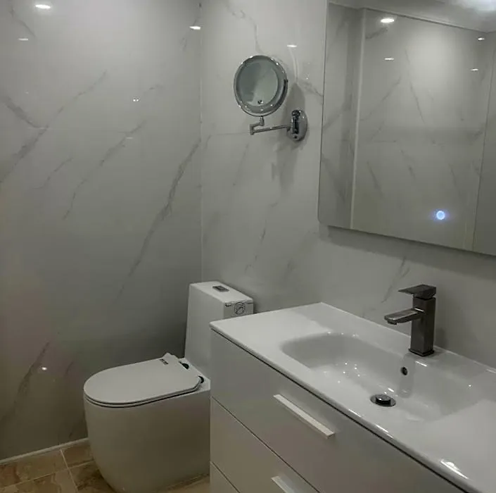 Limin Hostel Capsules-1