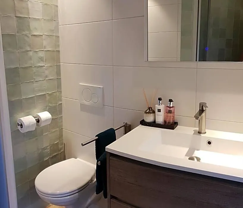 Canal View Suite-1