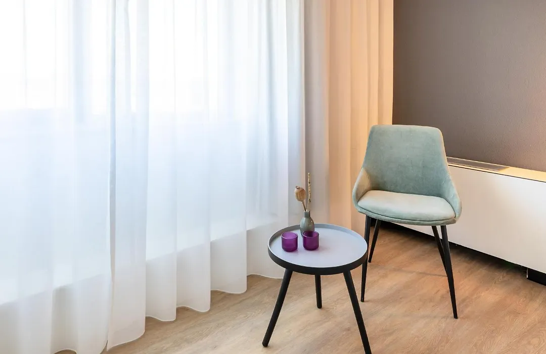 Select Hotel Maastricht-1