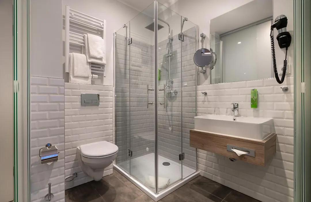Garner Hotel Berlin - Wilmersdorf By Ihg-1