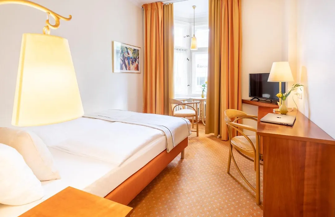 Garner Hotel Berlin - Messe By Ihg-1