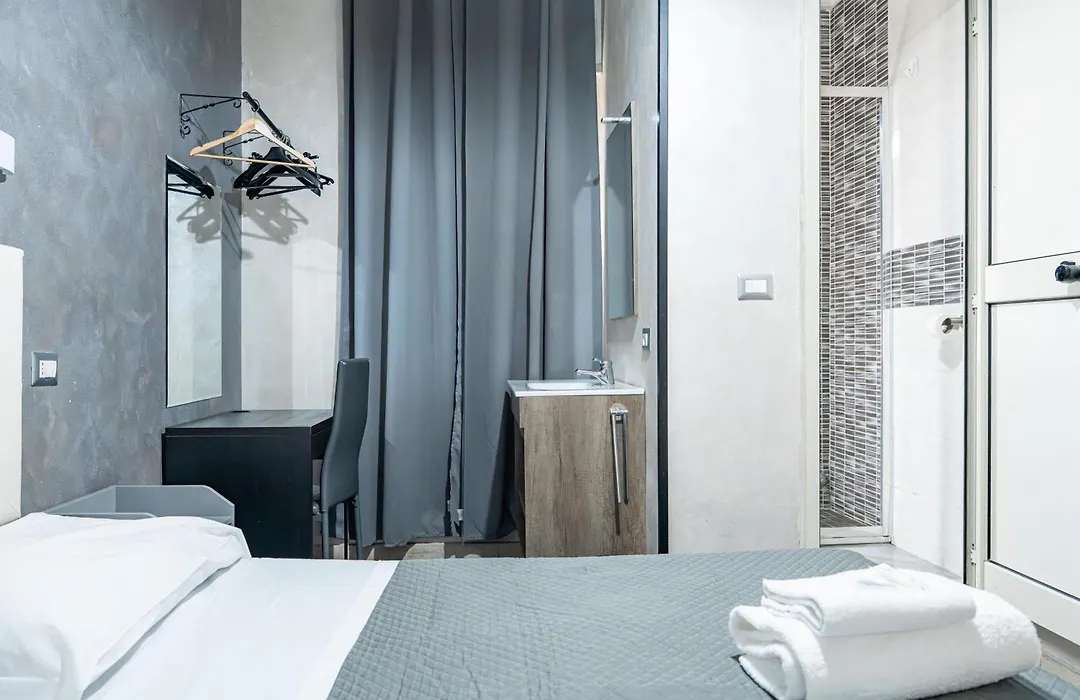 Hotel Planet-1