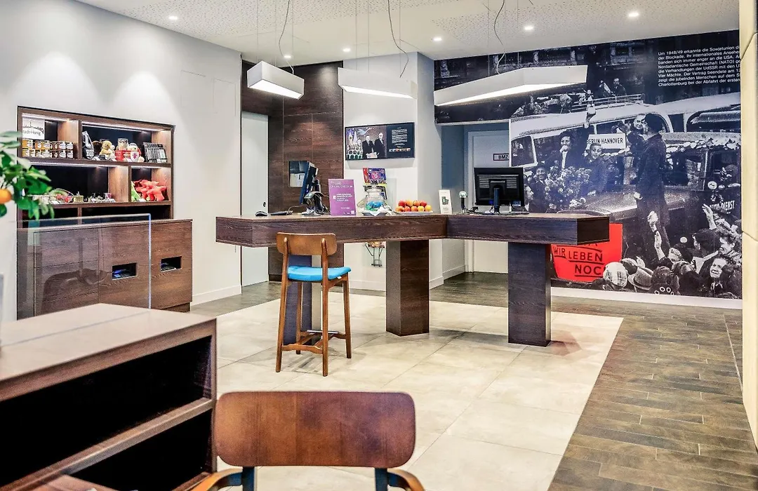 Mercure Hotel & Residenz Berlin Checkpoint Charlie-1