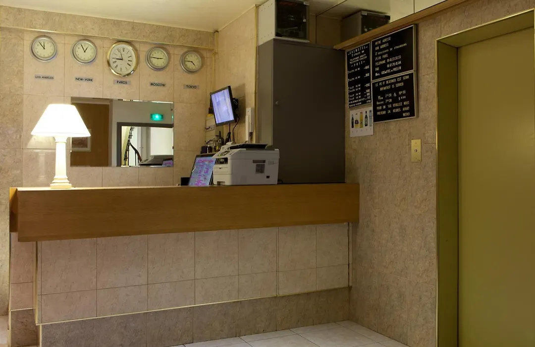 Hotel Cosmotel Marais Republique Paris-1