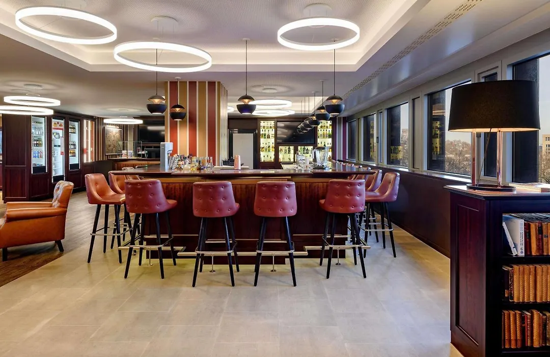 Aparthotel Adagio Frankfurt City Messe-1