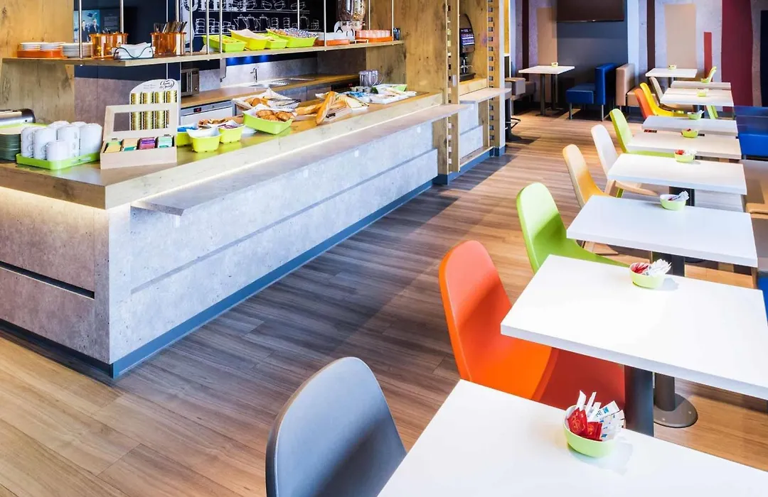 Ibis Budget Valence Sud-1